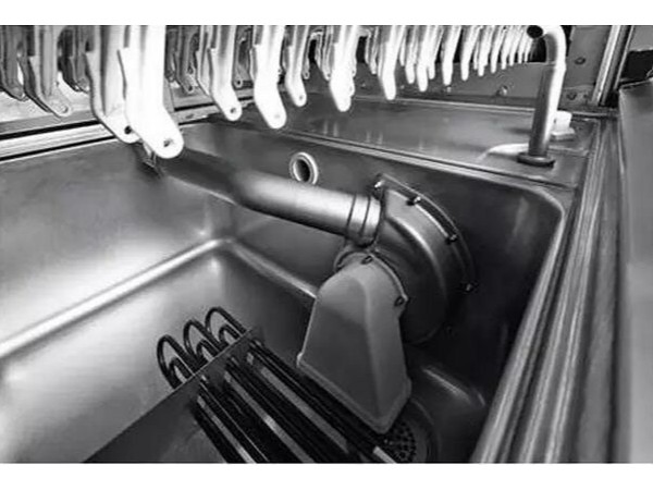 你知道长龙式洗碗机的卫生管理系统清理起来有多方便吗